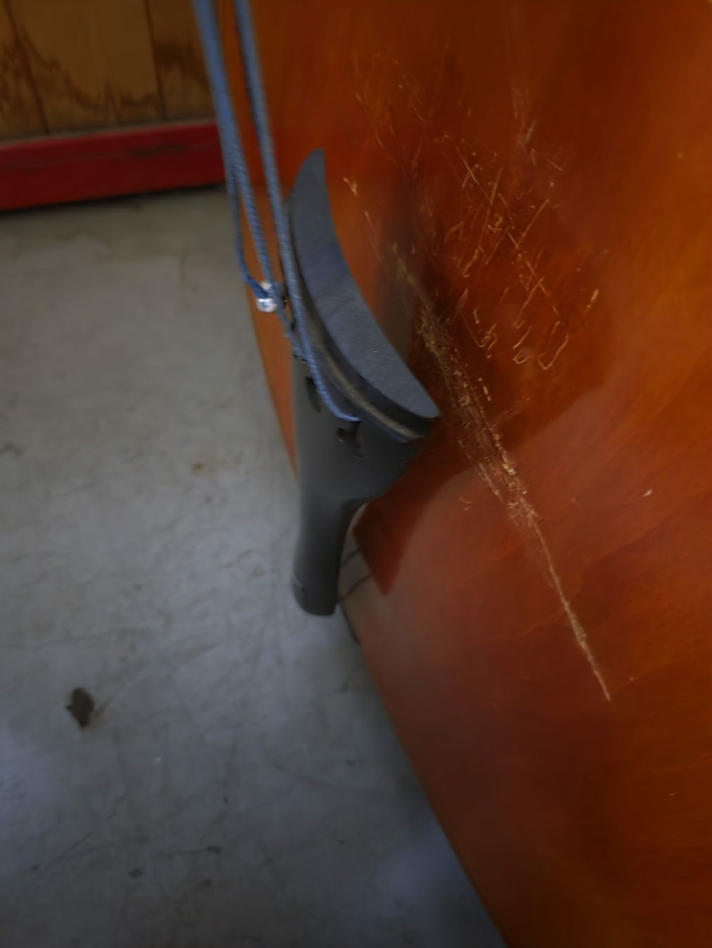 Musikinstrumente: Kontrabass mit Tasche, beschädigt – Defekt aus Oberhasli von General-Dealer 2