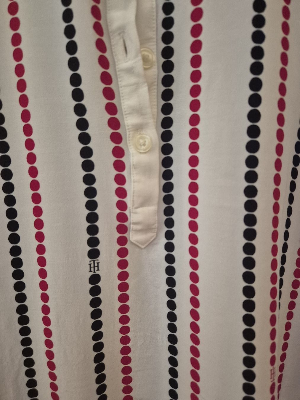 Tommy Hilfiger Camicette: Elegant Tommy Hilfiger Bluse – Usato da Worb venduto da Celine025 2