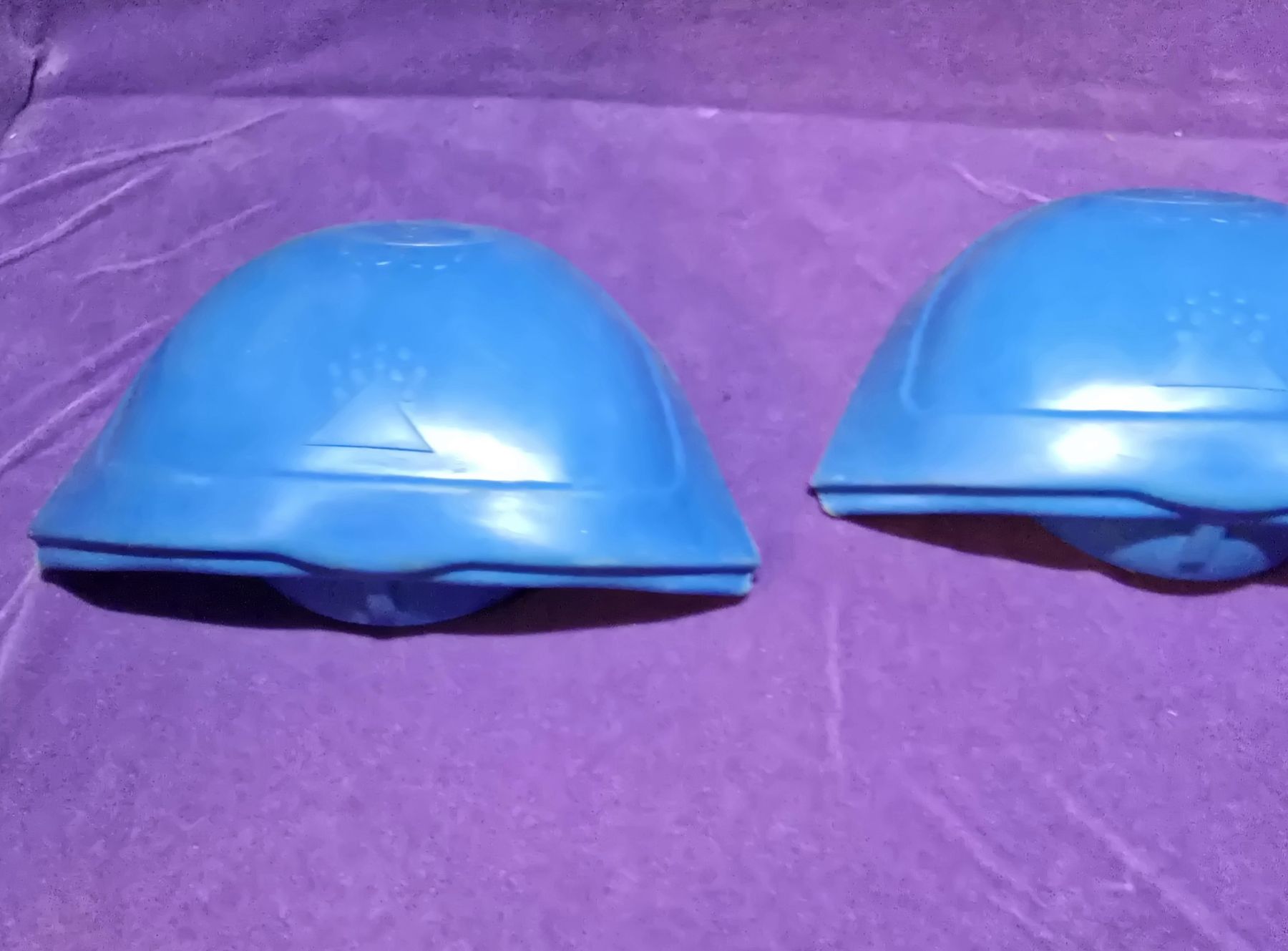 Tutti pezzi di ricambio auto: Scheibenwasser deckel 2stk. Neu – Nuovo e nell'imballaggio originale da Wangs venduto da Restposten.Garage 1