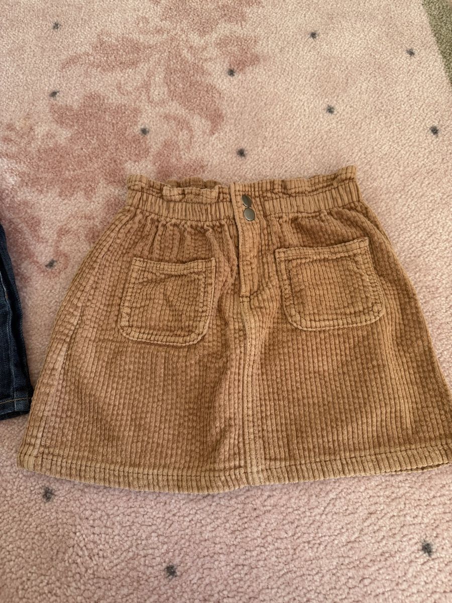 Vestiti & Gonne: 2 Mädchenröcke Gr. 116 Jeans & Cord – Usato da Arnegg venduto da Not2Miss 1