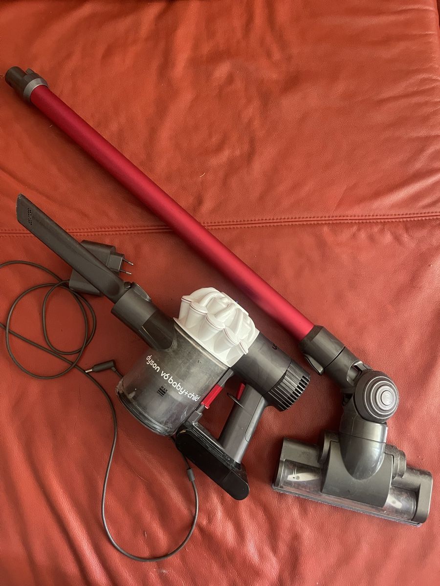 Dyson Aspirapolveri & Accessori: Dyson DC61 – Difettoso da Wengen venduto da rotstock1696