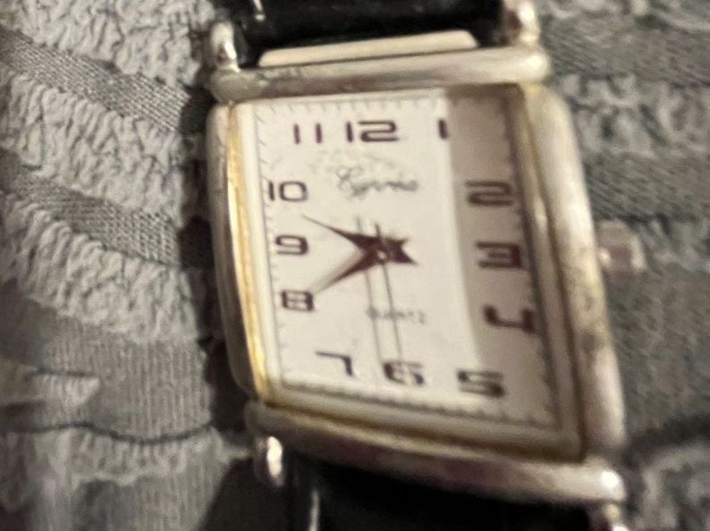 Uhren: Armbanduhr ///  CYPRÉA – Gebraucht aus Brittnau von Zofigerin 1