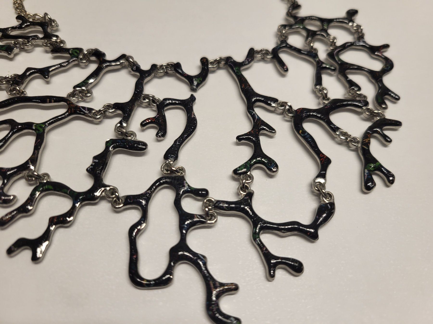 Desigual Ketten: Desigual collier – Gebraucht aus Lindau von Seepferd33 1