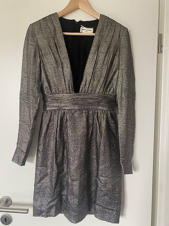 Kleider: Robe Saint Laurent en soie – Gebraucht aus Denges von chino37