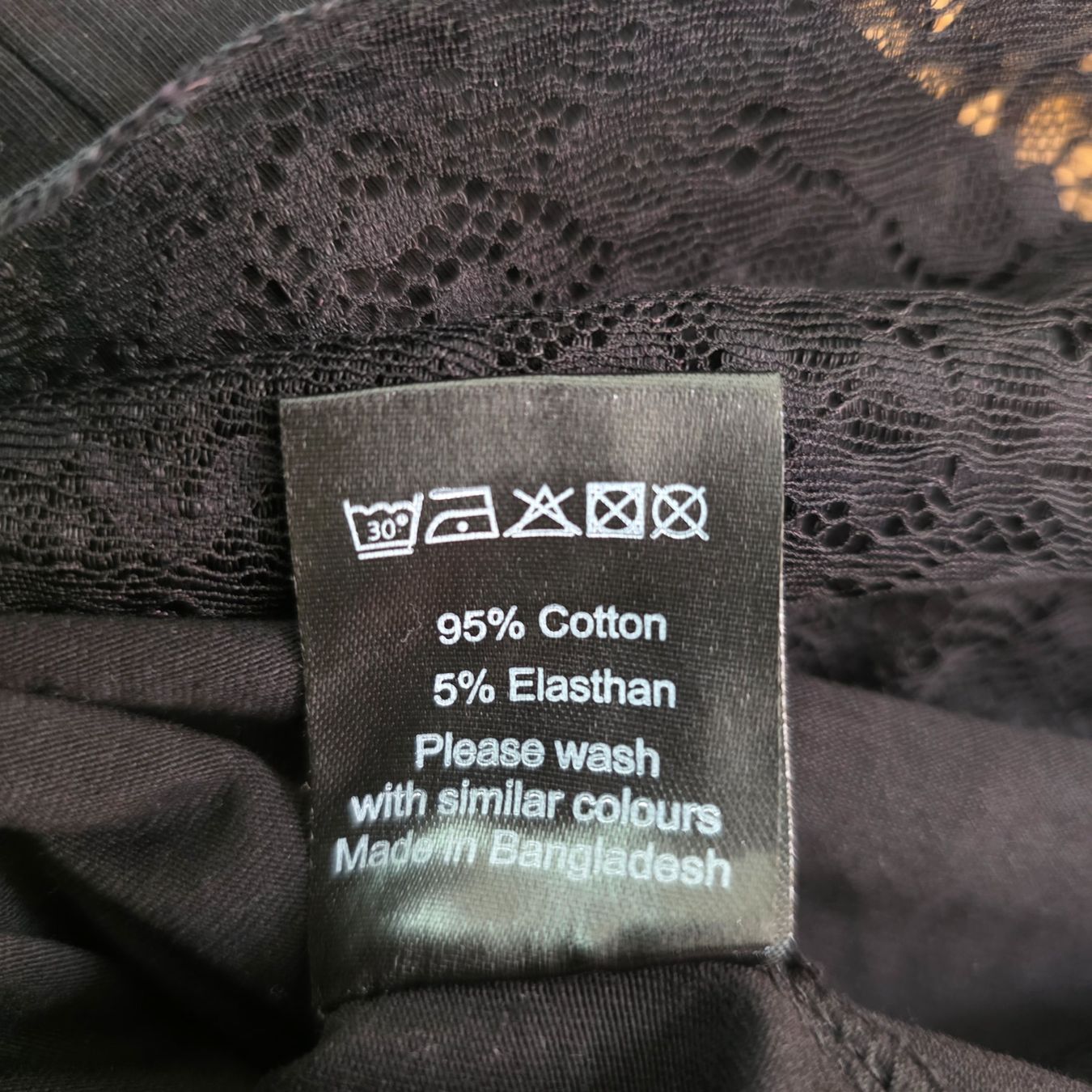 Zebra Vestiti: Schwarz Unterkleid mit Spitze Gr. L – Nuovo (secondo la descrizione) da Rheinsulz venduto da Gilea 6