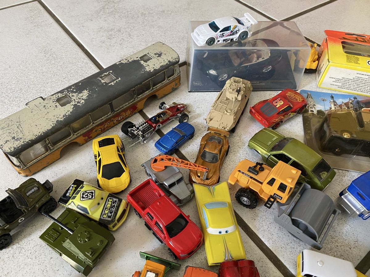 Modellini d'auto: Modellauto Sammlung diverse Marken, Autofriedhof  – Difettoso da Birmenstorf AG venduto da monza2011 1