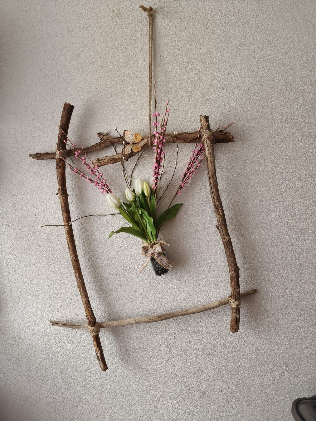 Alle Dekorationen: Deko Astgestell mit Blumen und Schmetterling – Neu (gemäss Beschreibung) aus Heimberg von smile117