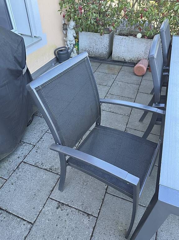 Set di tavolo e panche: Lounge und Tisch mit 6 Stühlen – Usato da Zuchwil venduto da fra_f5cp 3