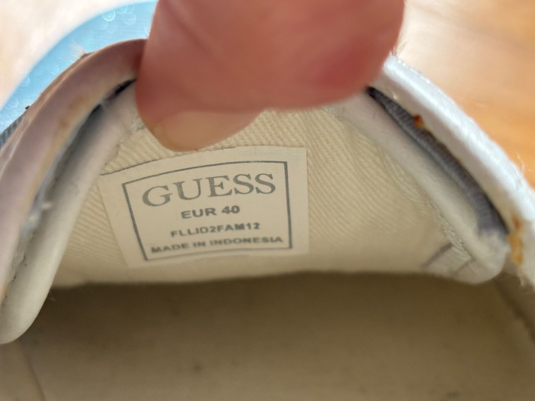 Guess Scarpe da donna: Guess Schuhe Sneakers Gr. 40 – Nuovo (secondo la descrizione) da Genève venduto da sunandwind 4