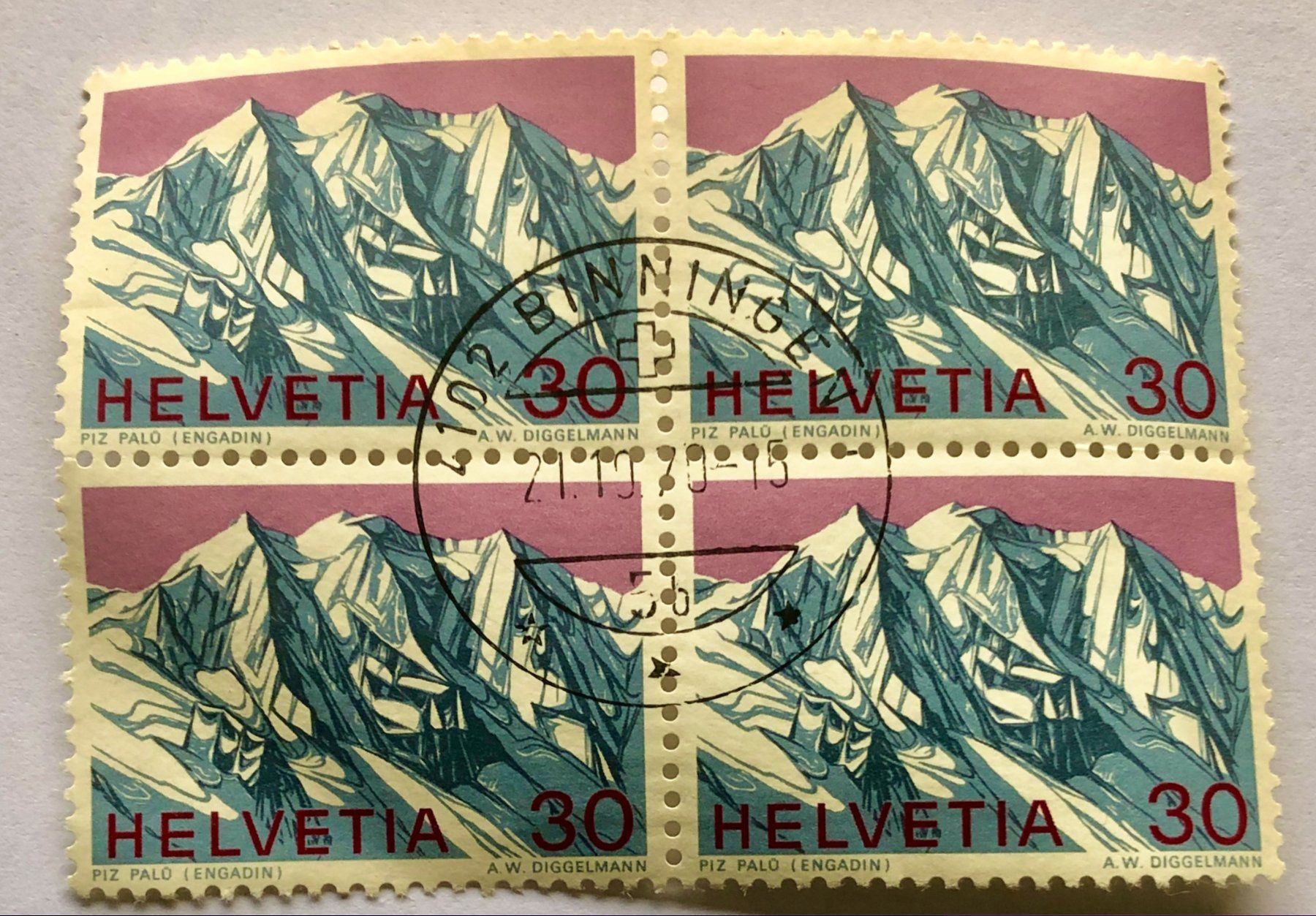 Tutti i francobolli: 4er Block Nr.486 Stempelt Binningen 1970   – Usato da Aarau venduto da Billa007