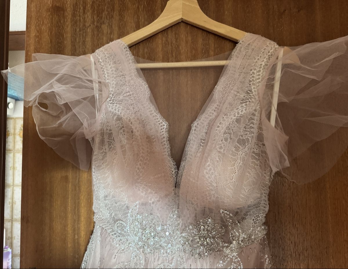 Kleider: Traumhaftes Abendkleid, Rosé mit Spitze, Grösse 36/S – Neu (gemäss Beschreibung) aus Herzogenbuchsee von SaRaDe77