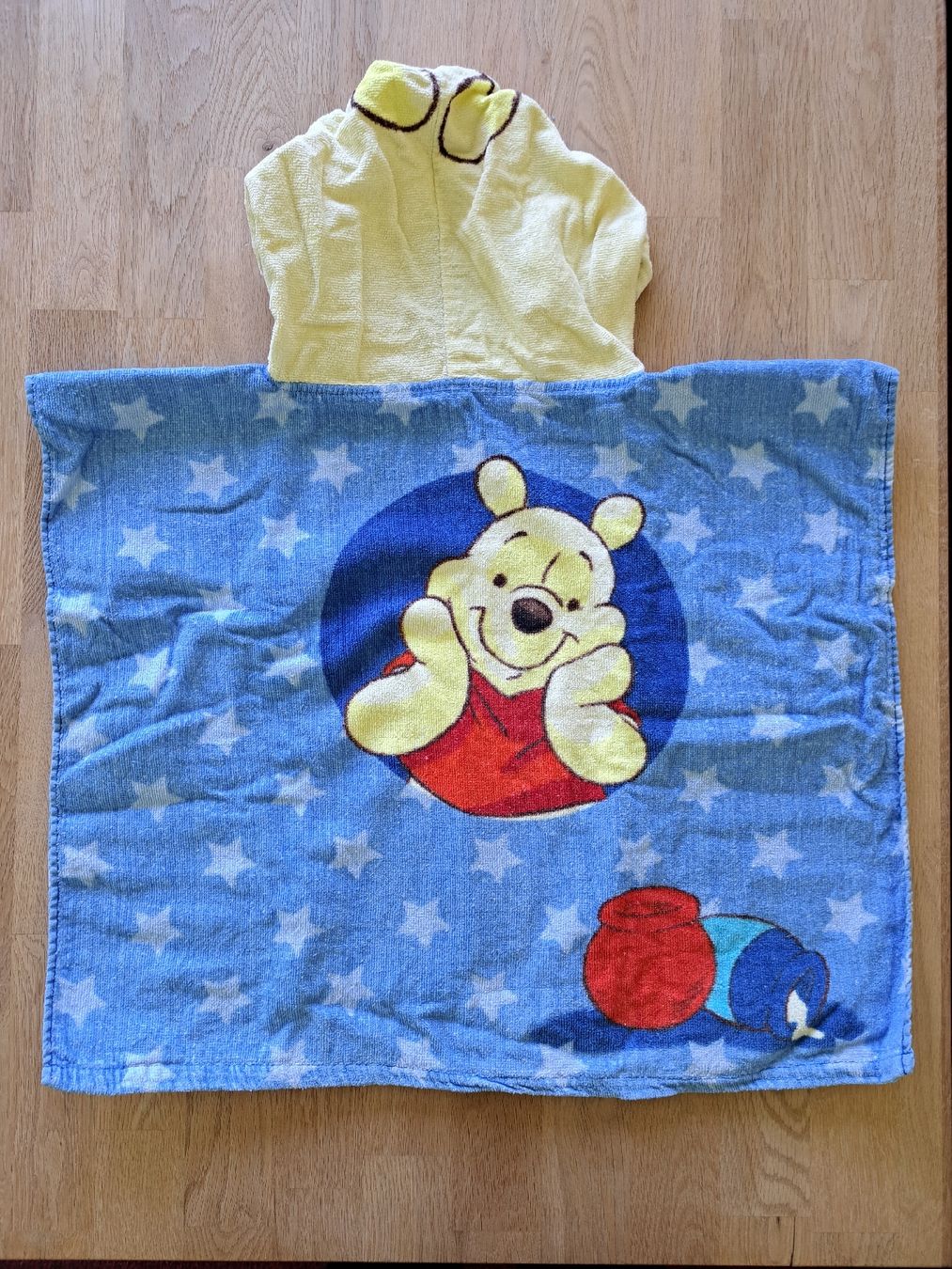 Bademäntel: Badeponcho Winnie Pooh Badetuch – Gebraucht aus Bergdietikon von Staphylococcus 1