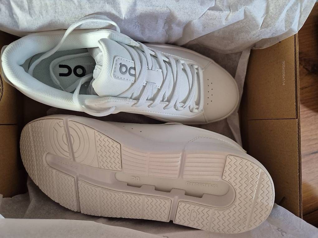 Scarpe da uomo: On  the Roger Advantage – Usato da Urtenen-Schönbühl venduto da ste_fdc2 1