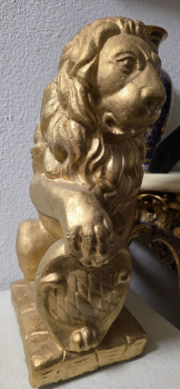Sculture & Statue: 2 goldene Deko Löwen, Statuen – Usato da Kaufdorf venduto da Nati-Nati 1