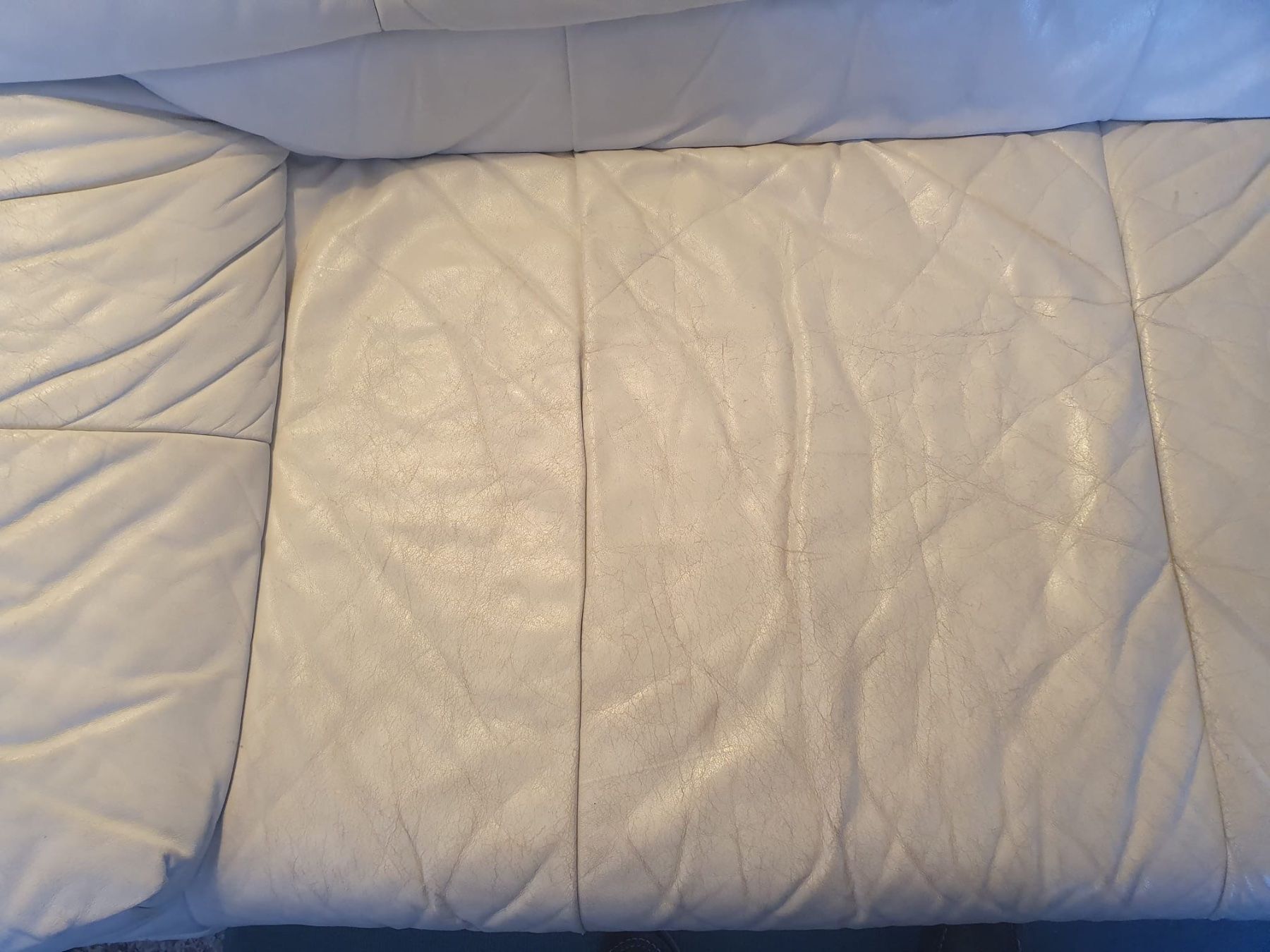 Divani: Stilvolles Echtleder-Sofa in Weiss – Usato da Frauenfeld venduto da GinaS7 1