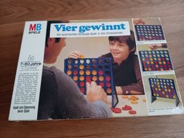 Vier gewinnt Brettspiel MB Spiele Strategie Spiel,Rar 1975