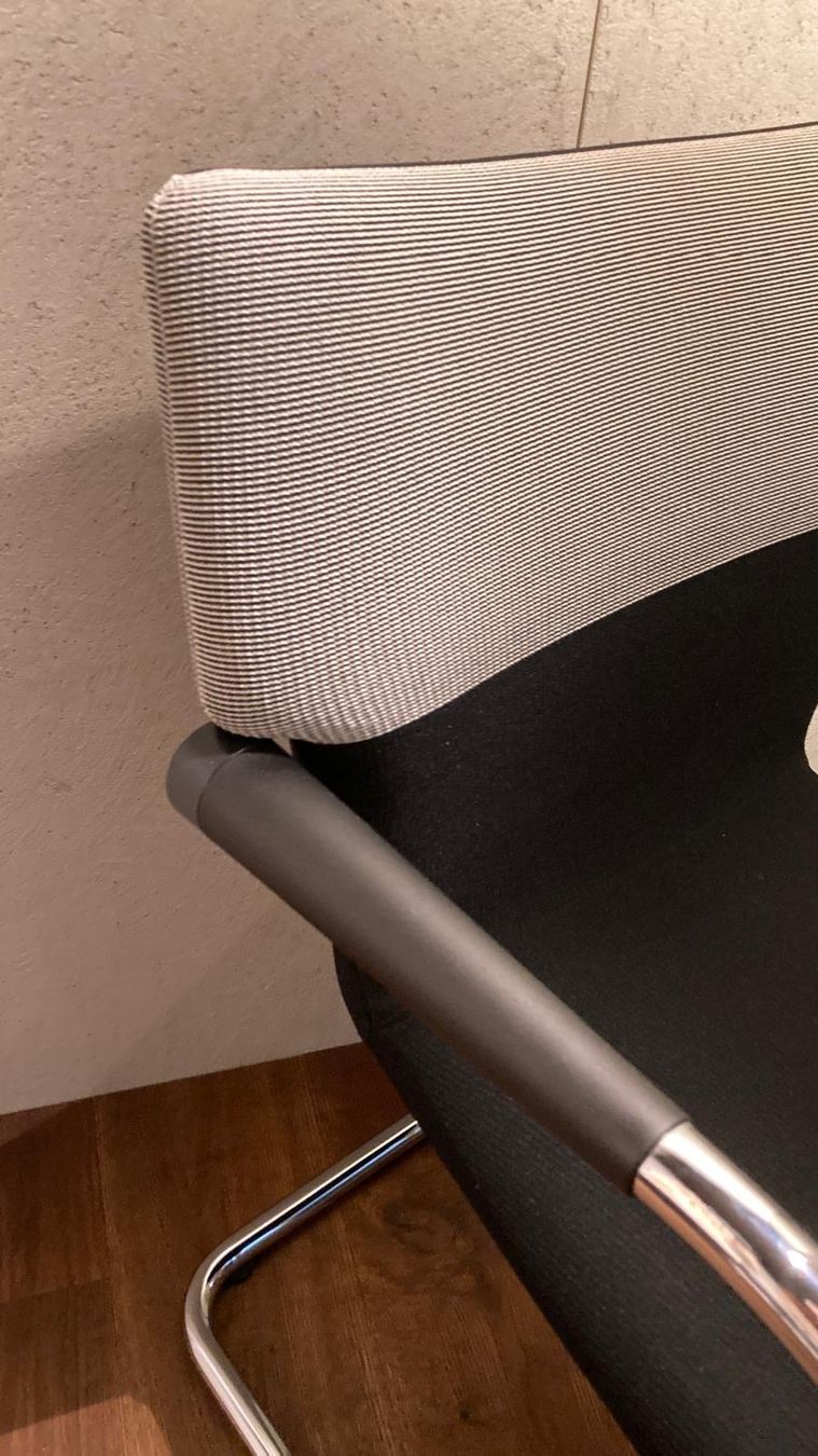 Stühle: Besucherstuhl Mod. Visastripes von Vitra – Neu (gemäss Beschreibung) aus Jona von designfurniture 1