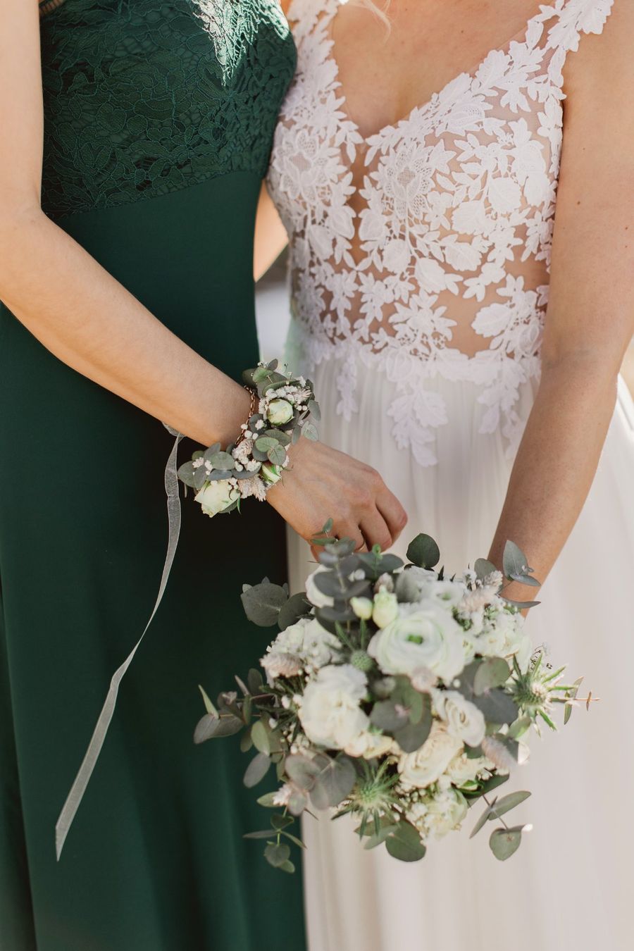 Kleider: Secondhand Brautkleid Sabe "Guido", Grösse 38-40 – Gebraucht aus Brunnen von Herzig-Brautmode 3