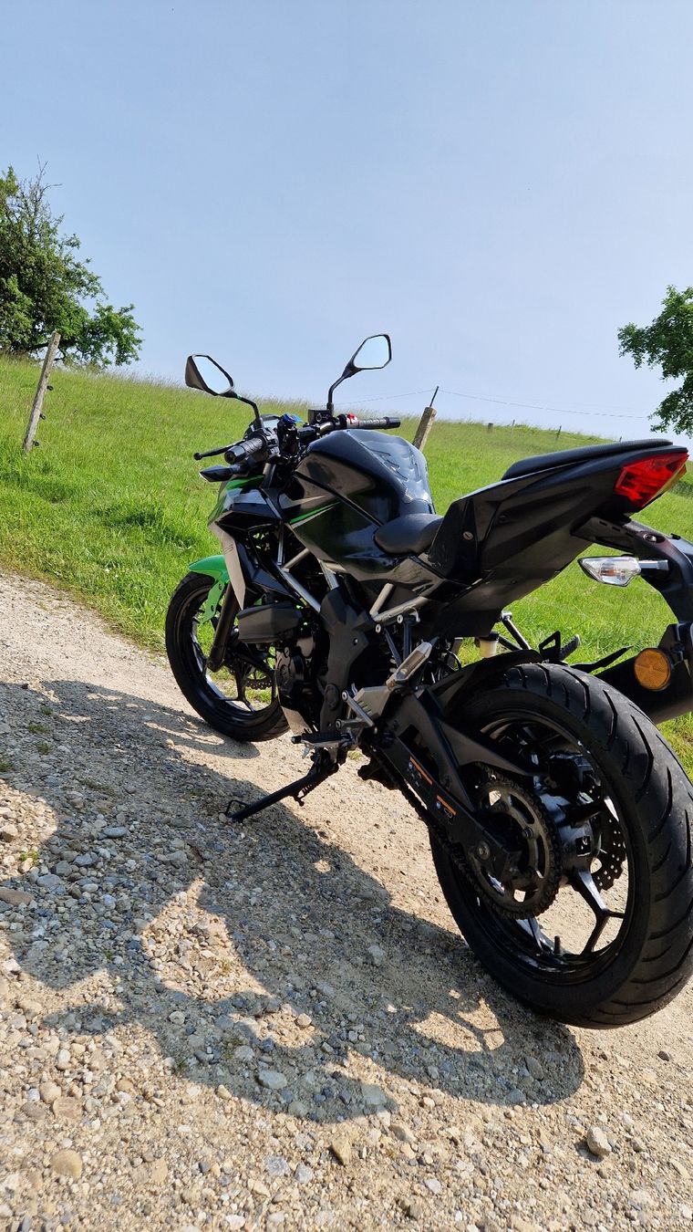 Kawasaki Strada: Kawasaki Z125 – Usato da Ohmstal venduto da wil_xp75 2