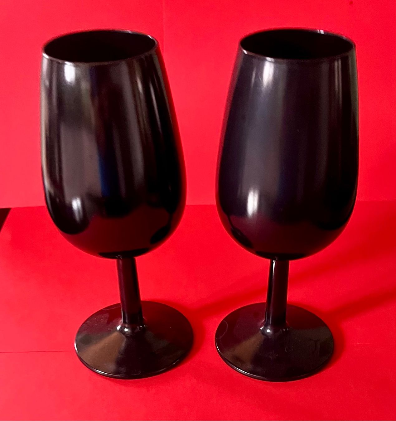 Bicchieri: Weingläser / 2 schwarze Blind-Degustationsgläser – Usato da Uffikon venduto da san123day 1