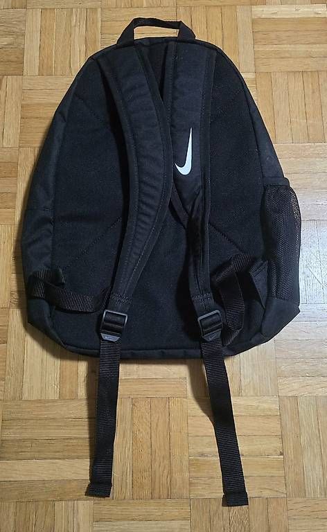 Nike Rucksäcke: NIKE Rucksack – Neu (gemäss Beschreibung) aus Schaffhausen von F_180 1