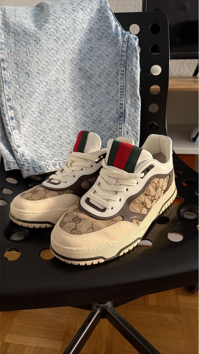 Gucci Scarpe da uomo: Sneakers Gucci – Nuovo (secondo la descrizione) da Lausanne venduto da raf_k5nx