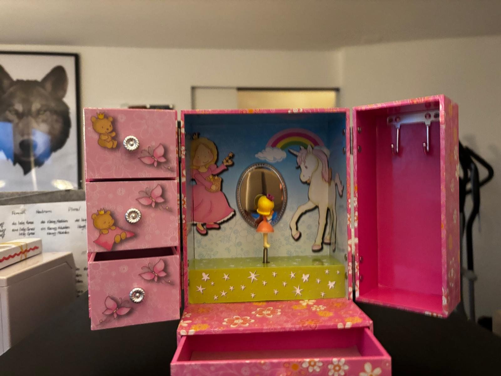 Autres décorations & accessoires: Musik Schmuckkästchen - Mädchen – D'occasion à Baden par Muschti 2