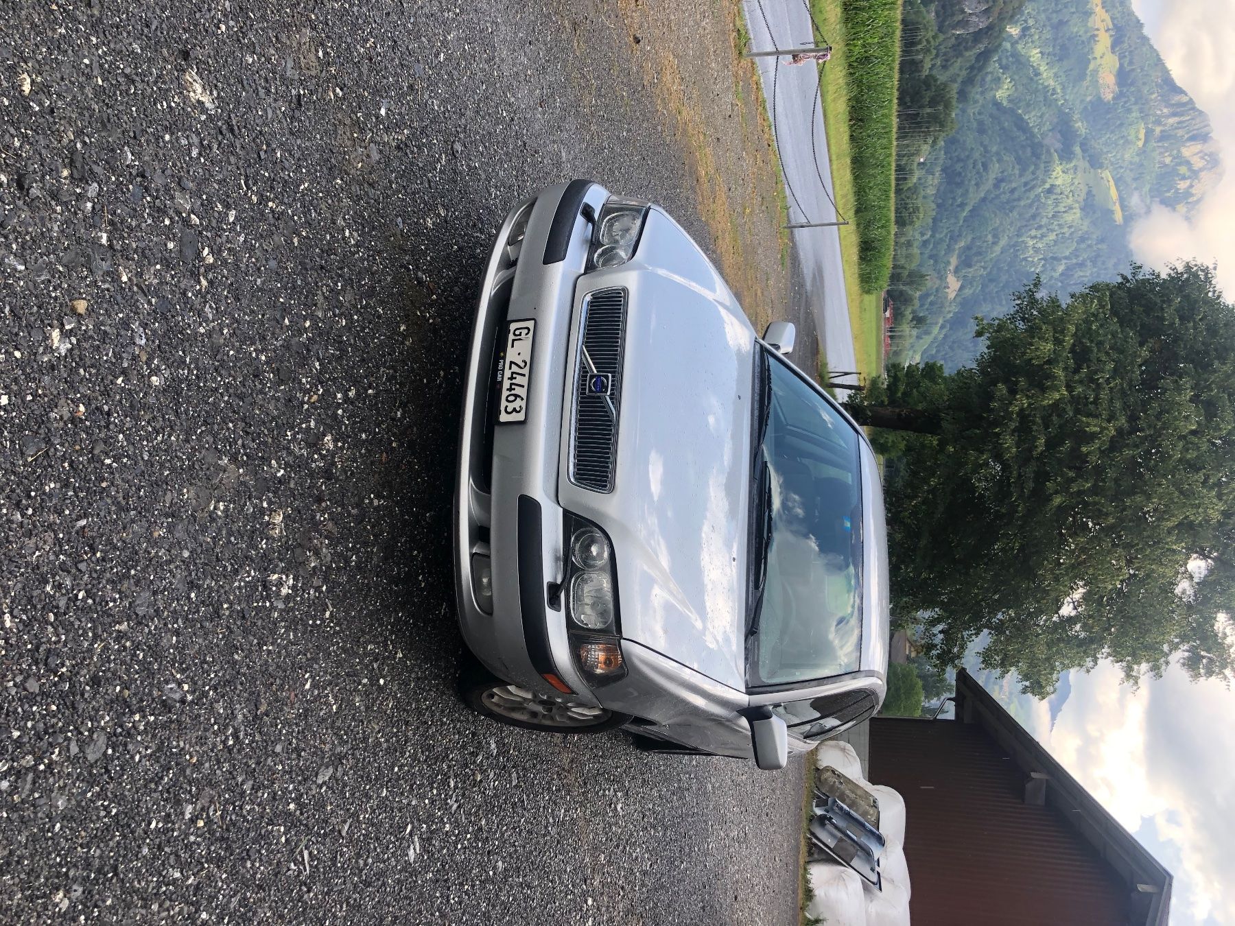 Volvo Automobili: Volvo V40 T4 – Usato da Weesen venduto da sowieso06 1