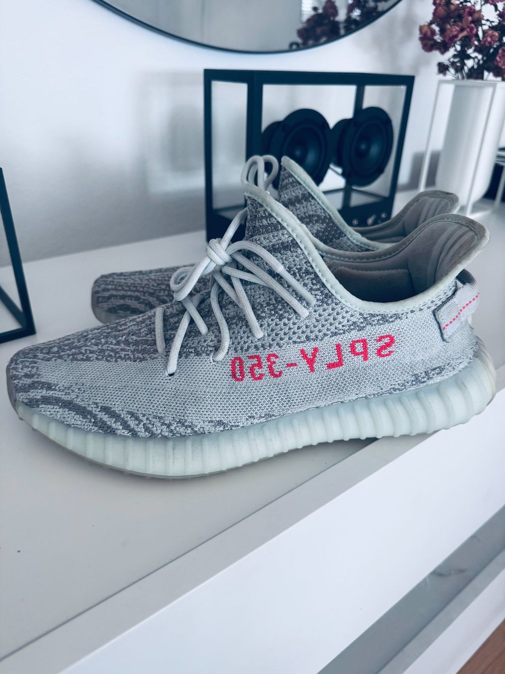 adidas gazelle silver green womens Yeezy Boost 350 V2 'Zebra' – SNEAKERMODE
