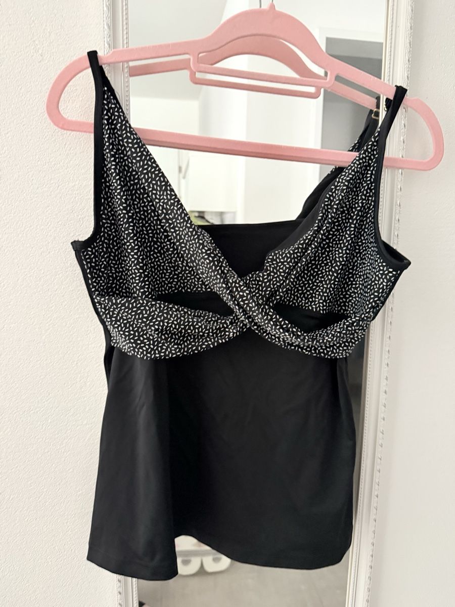 Maillots de bain & Bikinis: Tankini 2 Teilig Grösse 46/48 – D'occasion à Pfeffikon LU par pepino17 1