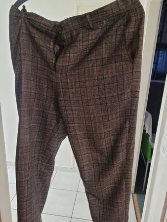 Zara Herren Chino Hose Grau kariert Gr. 32