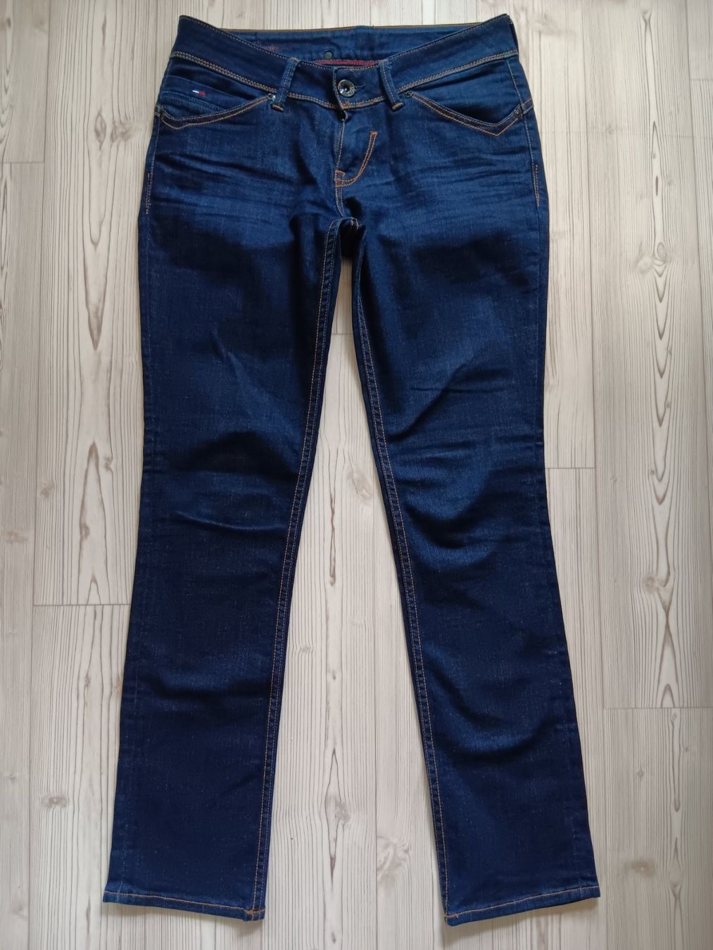 Tommy Hilfiger Jeans: TOMMY HILFIGER Jeans taille / Grosse W29 – Usato da Cossonay-ville venduto da Super-Price-Quality