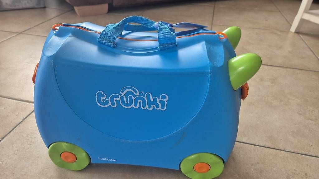 Valigie: Trunki Kinderkoffer – Usato da Hombrechtikon venduto da ABW79 1