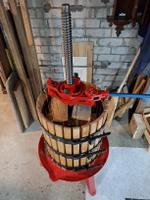Obstpresse, Korbdurchmesser 45cm, Korbhöhe 55cm