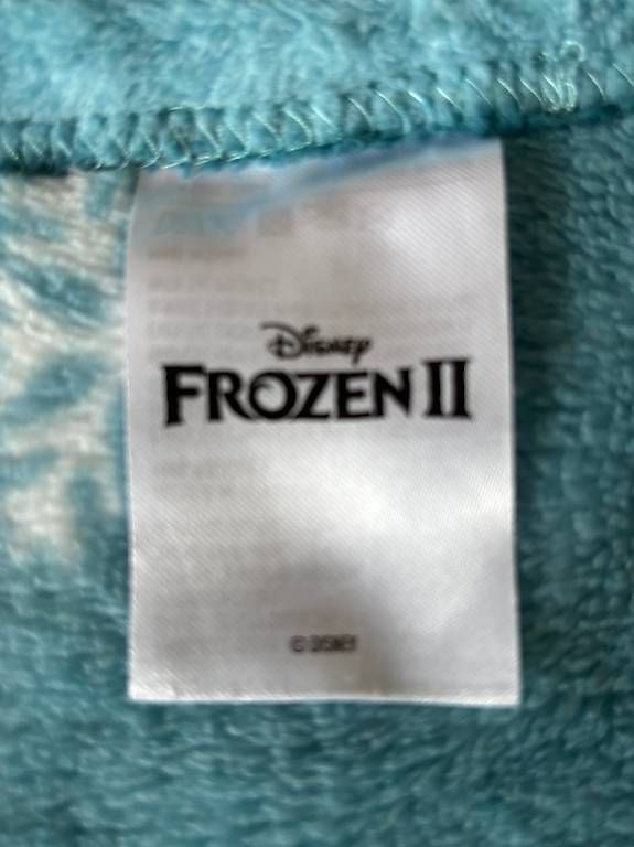 Disney Decken: Kuscheldecke ca 95 x 118cm – Gebraucht aus Bülach von marspi 2