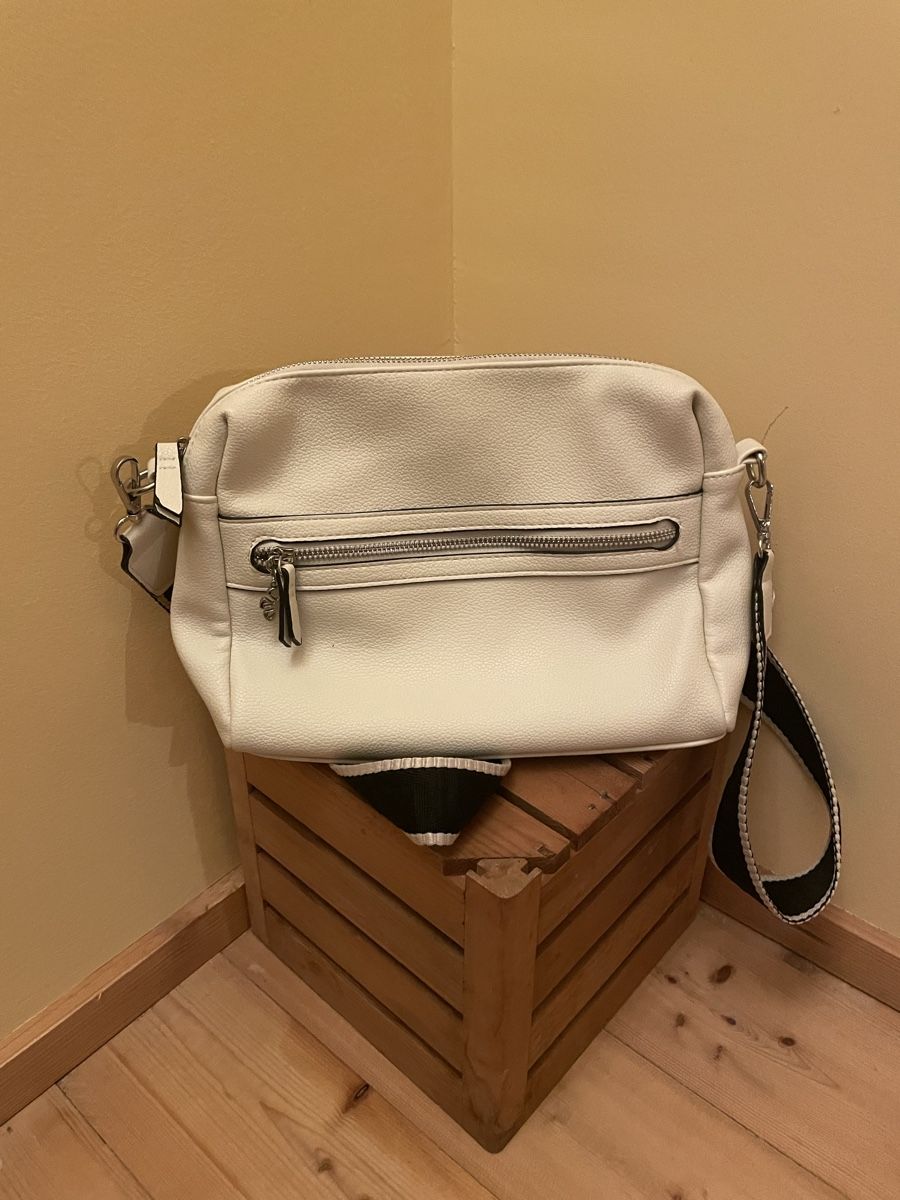 Taschen für Damen: Handtaschen und Rucksack als Set – Gebraucht aus Mollis von cava10 4