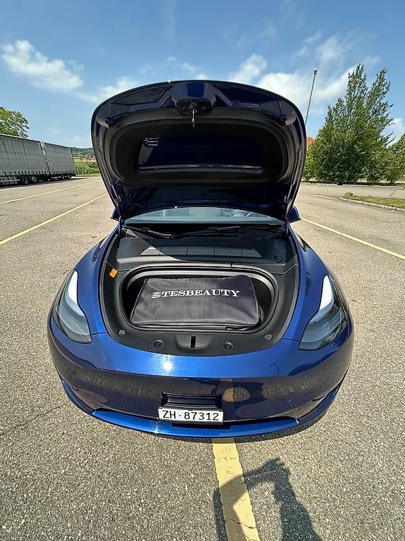 Tesla Automobili: Tesla Model Y, LFP – Usato da Thalheim venduto da St.Meister 6