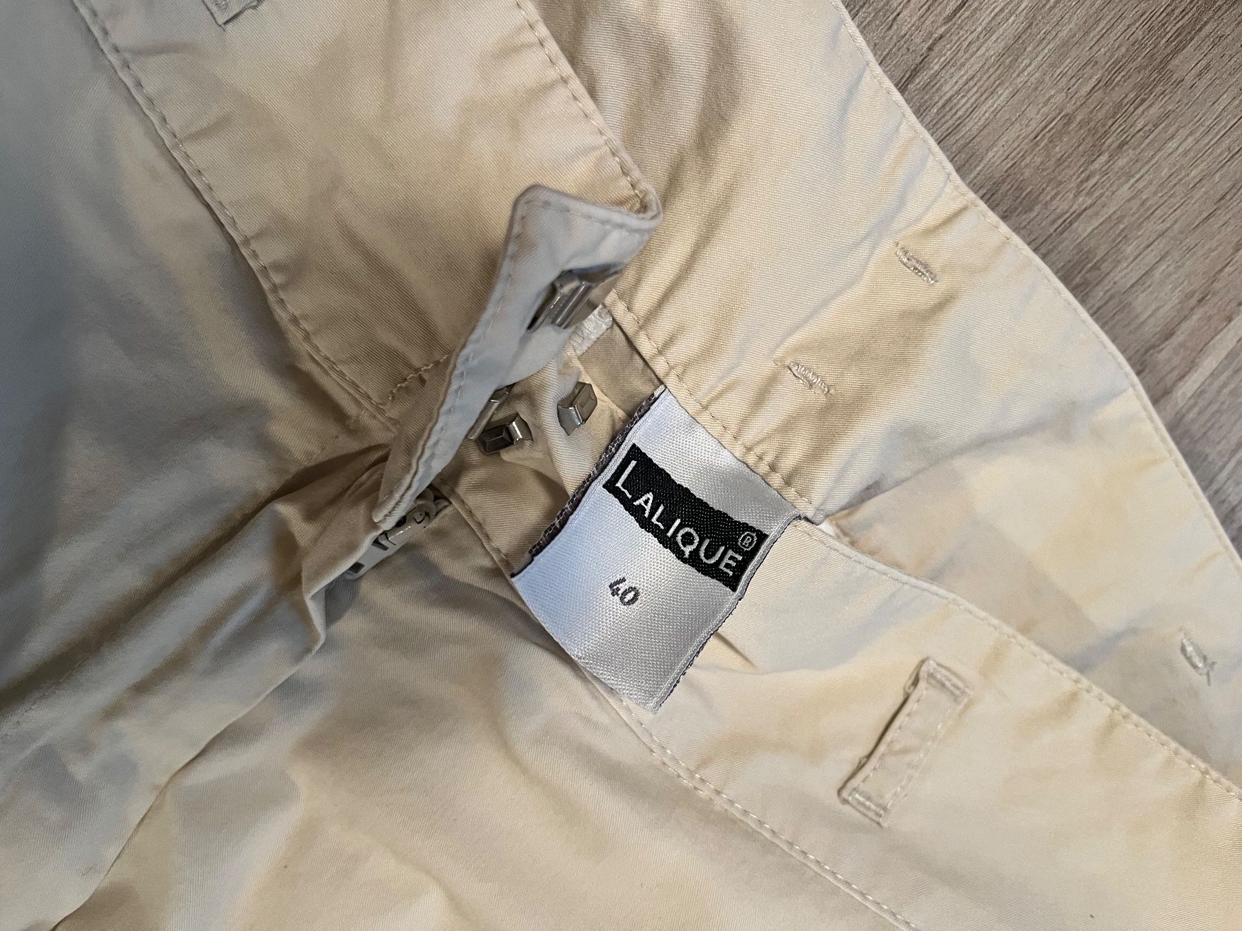 Pantaloni: beige Caprihose, Grösse 38-40 – Usato da Lugano venduto da sweetyd84 3