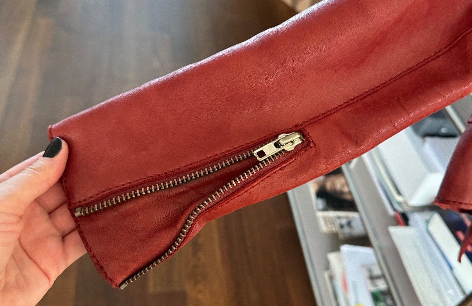 Maje Giacche: Bordeauxrote Lederjacke von maje – Usato da Dübendorf venduto da suv_7dsx 5