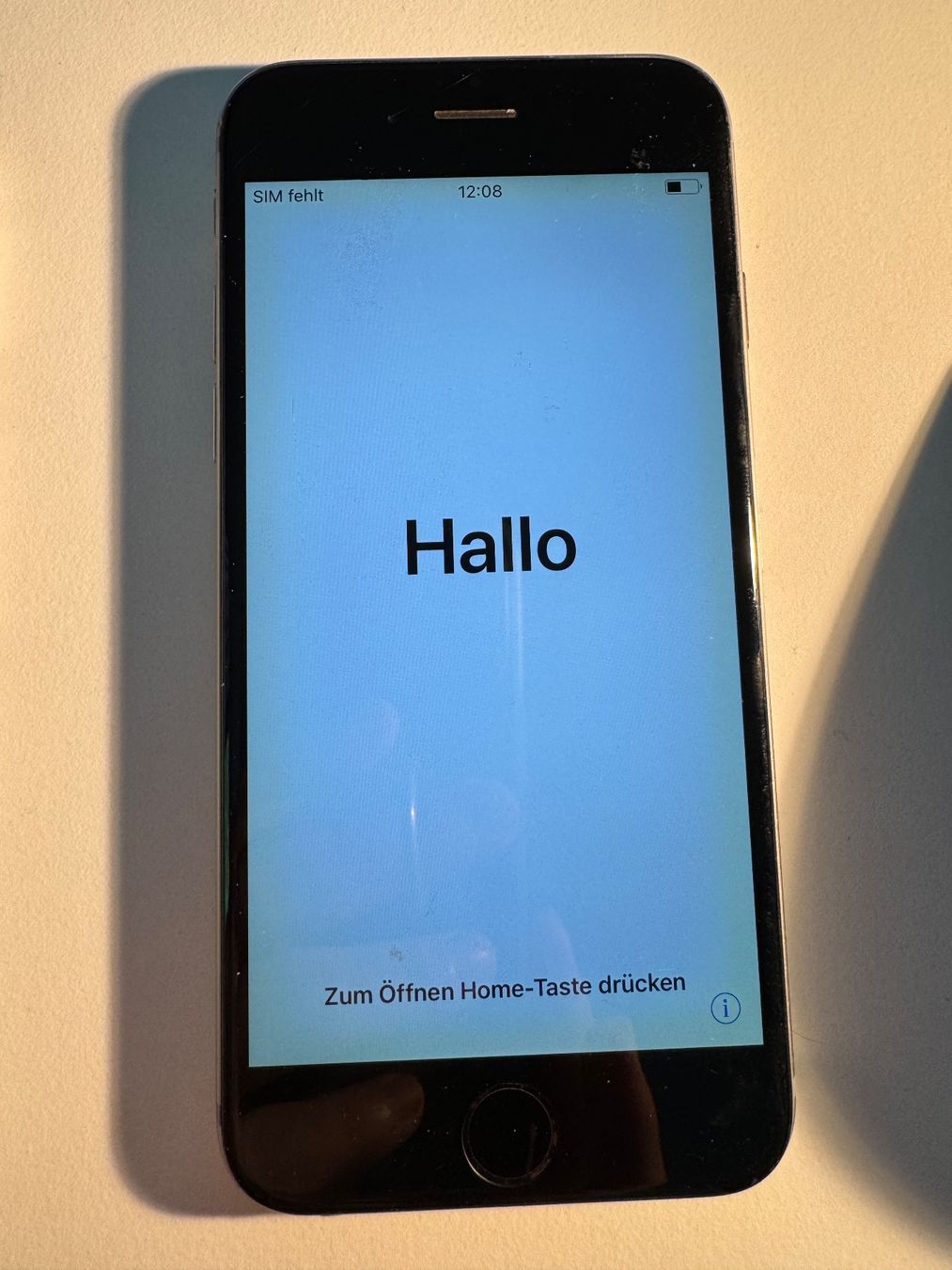 Apple Telefoni cellulari / Smartphones: iPhone 6 – Difettoso da Adliswil venduto da Busys
