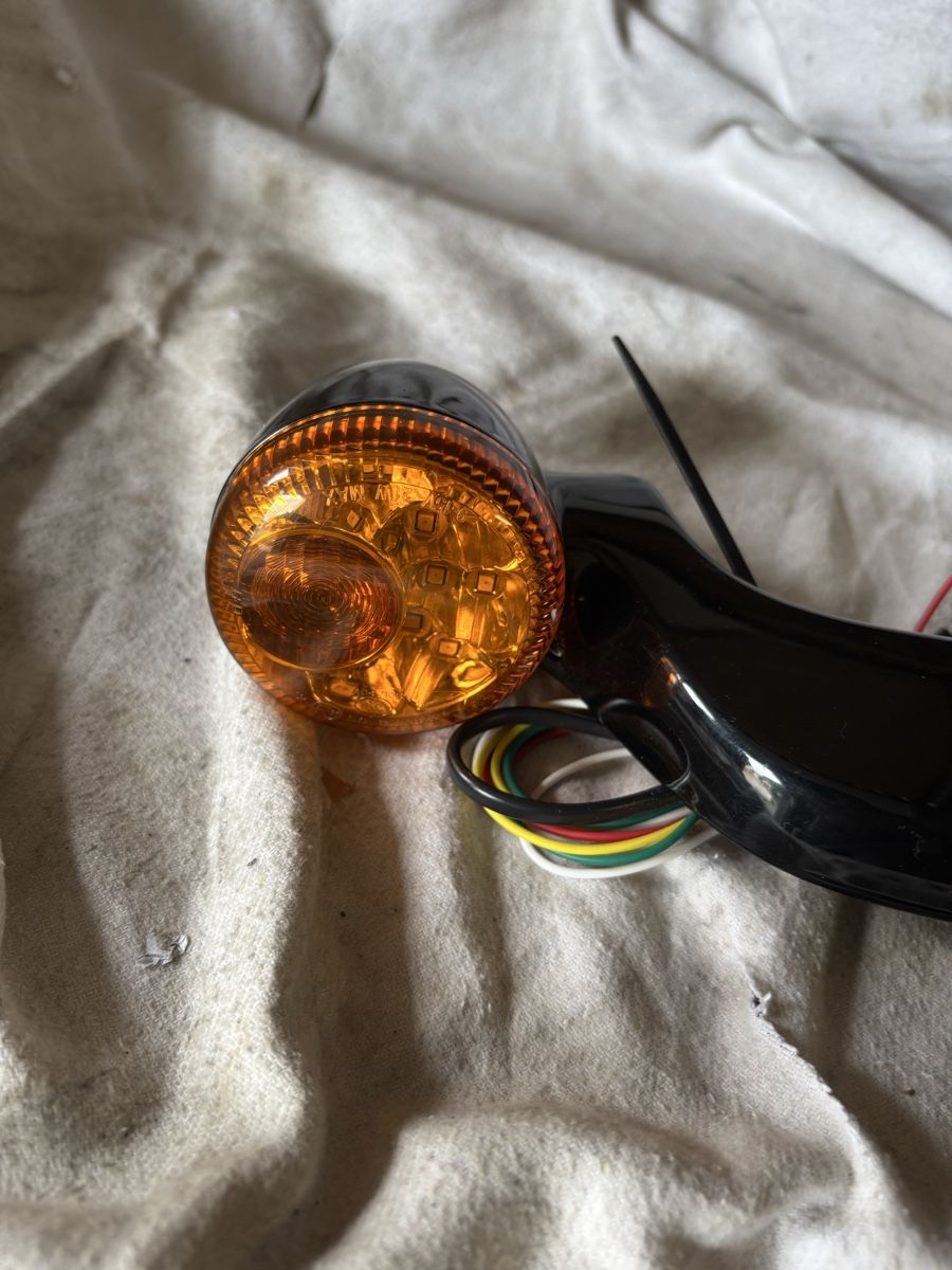 Harley-Davidson Tutti i ricambio per moto: Harley Davidson Blinker Rücklicht Bremslichtbalken – Usato da Schötz venduto da Harley35 7