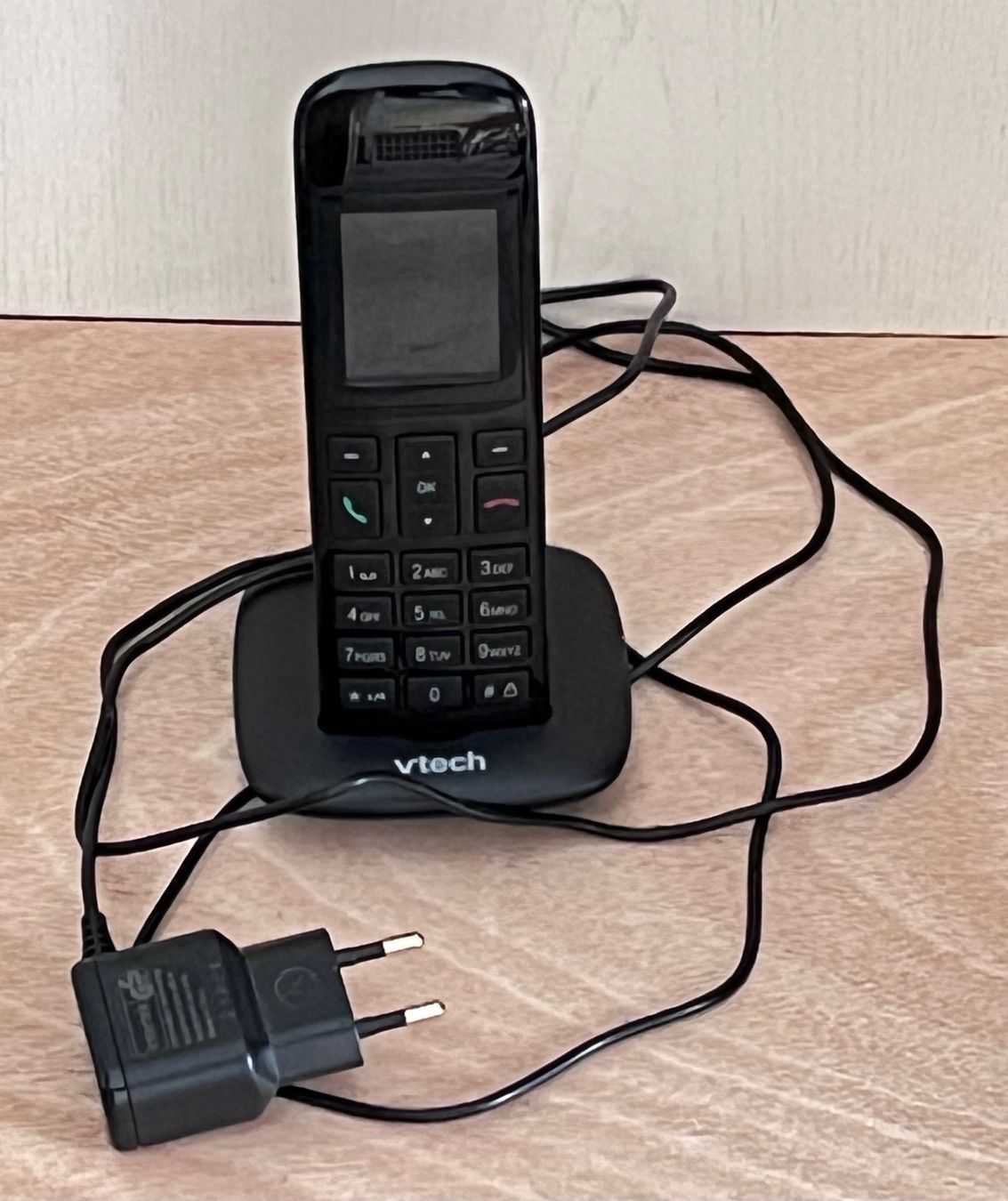 Telefone: Festnetz-Funktelefon ctech – Gebraucht aus Auslikon von Shelfi