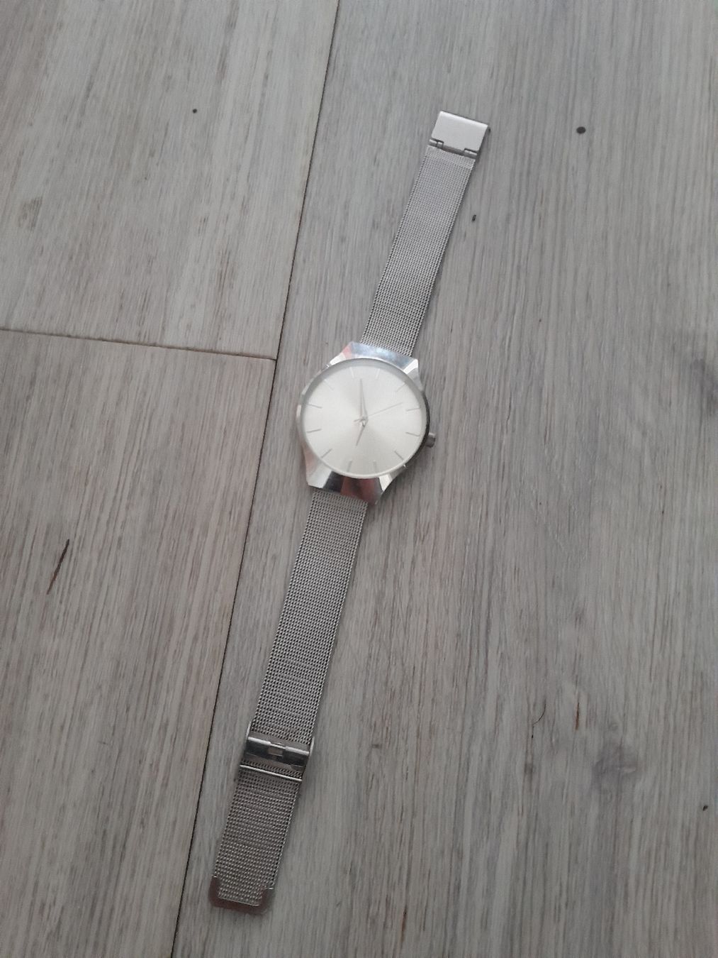 Uhren: Armbanduhr – Gebraucht aus Olten von so.bi