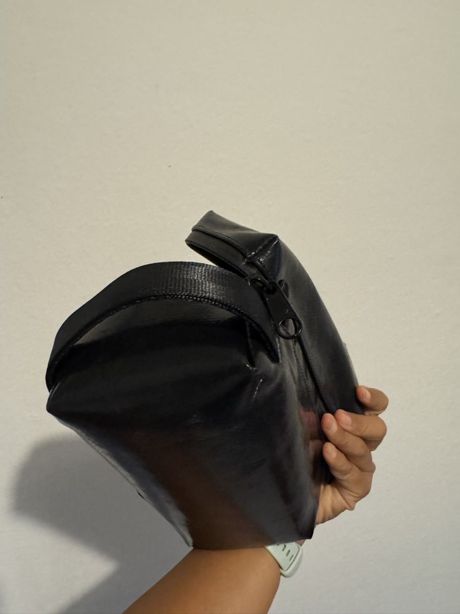 Freitag Kosmetikkoffer: Freitag Black – Neu und originalverpackt aus Bellinzona von jmcasoni 6