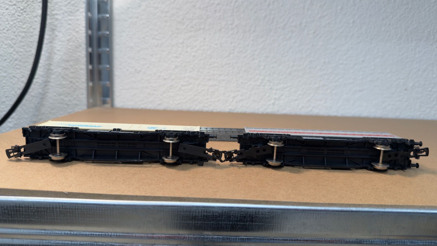 Lima Modellini di ferrovie: Lima Güterwagen-Set H0 / DC – Usato da Schlieren venduto da rat_lq6b 5