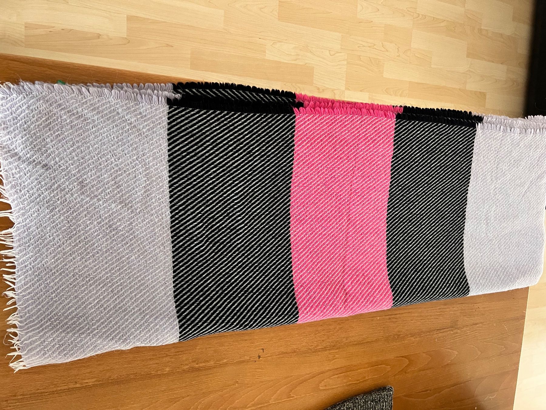 Benetton Foulard & Sciarpe: benetton scarf – Usato da Zürich venduto da fer_5h7x
