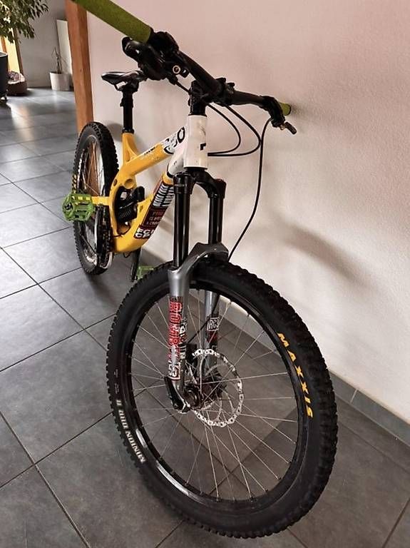 Biciclette: Downhill Bike  – Usato da heitenried venduto da Jeanmariebou