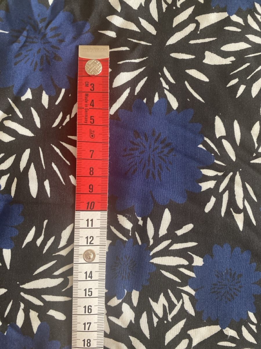 Tissus: 4m Viscose Stoff – Neuf (Voir description) à Baden par astfra