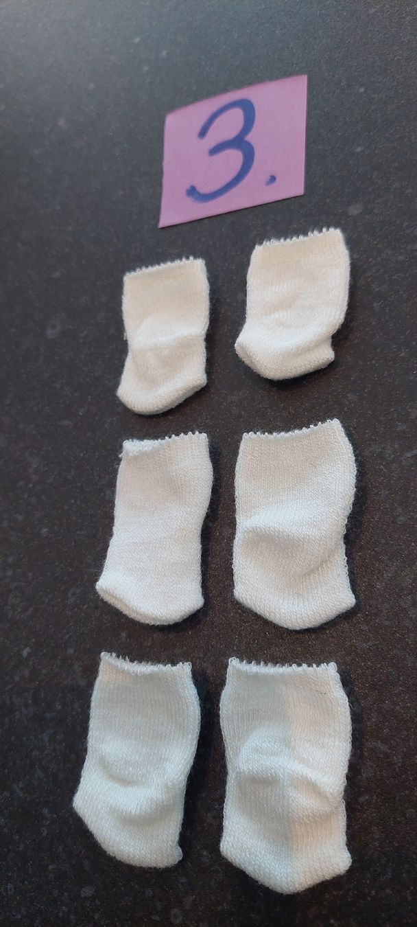 Bambole: 3Paar neue Puppensöcklein – Nuovo (secondo la descrizione) da Muri AG venduto da nindo1 4