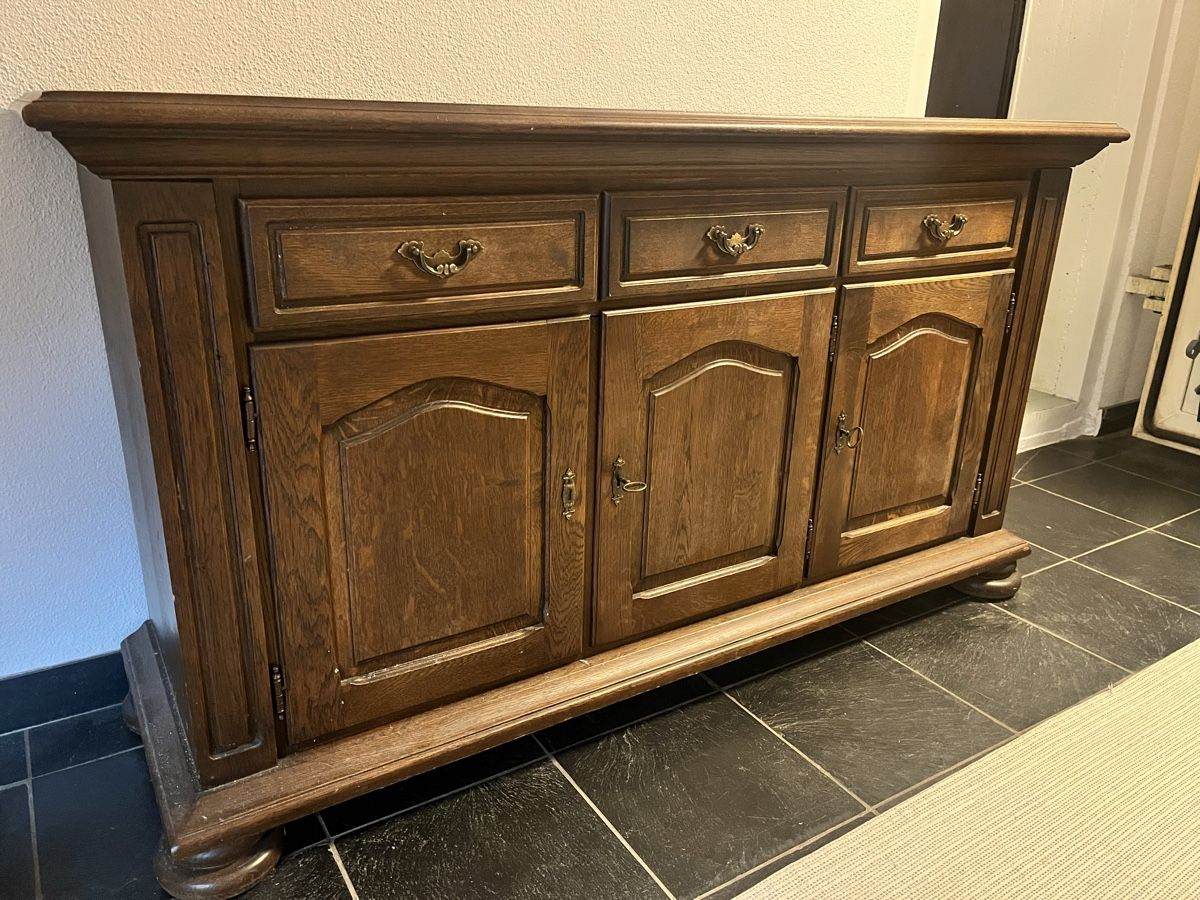 Kommoden: Kommode – Gebraucht aus Schindellegi von Charger79